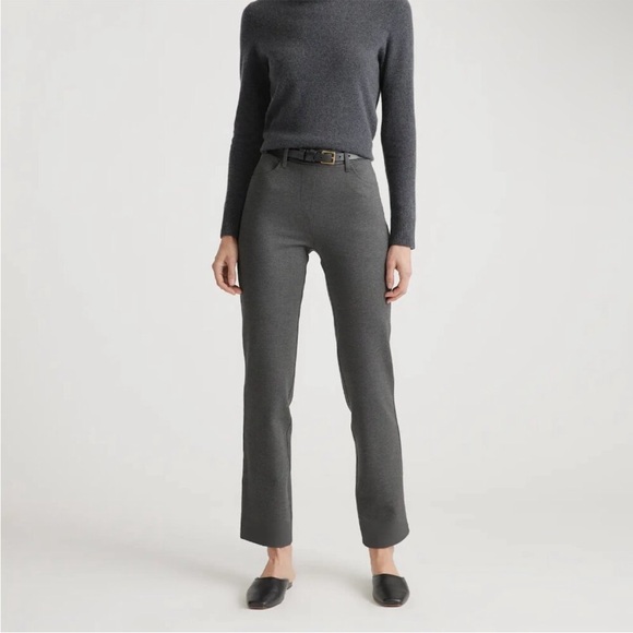 Quince Pants - Quince Gray Ultra-Stretch Ponte Straight Leg Pants Size Medium PETITE GRAY